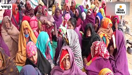 ડેવલપ્મેન્ટ ઓથોરિટિ સામે છેલ્લાં 48 કલાકથી કડકડતી ઠંડીમાં જમીનની અંદર ઊતરી ખેડૂતોનો અનોખો વિરોધ