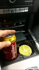 Bruxelles - Il se dit chauffeur Uber, fume un joint et boit de l'alcool au volant, la vidéo déclenche la polémique