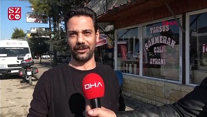 Selde leğenle ilerlerken görüntülenen esnaf Su görünce dayanamıyorum