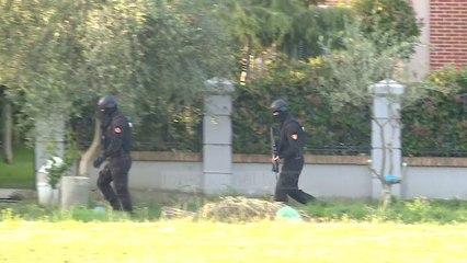 Elbasan/ Digjet makina e policit. Efektivi ishte pezulluar disa herë nga detyra