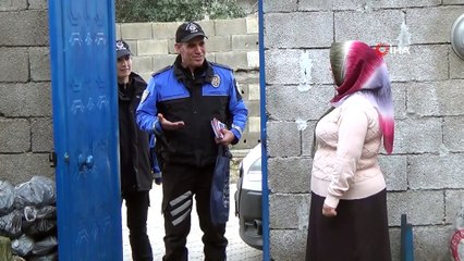 Polisten uygulamalı soba yakma eğitimi