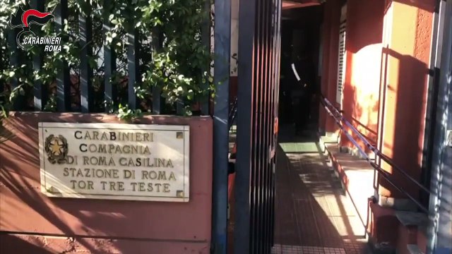 Roma - Incassavano assegni con documenti falsi, 11 arresti (09.01.20)
