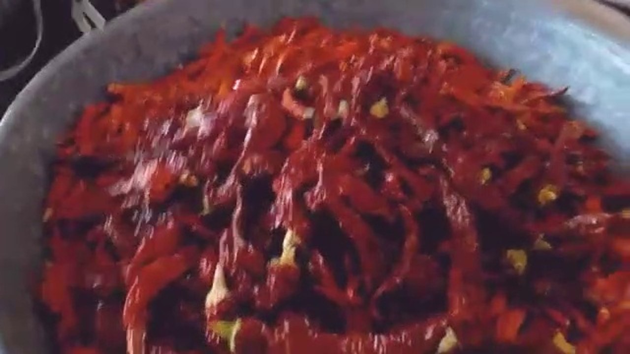 -- -- --kali chatni--kala masala-- -