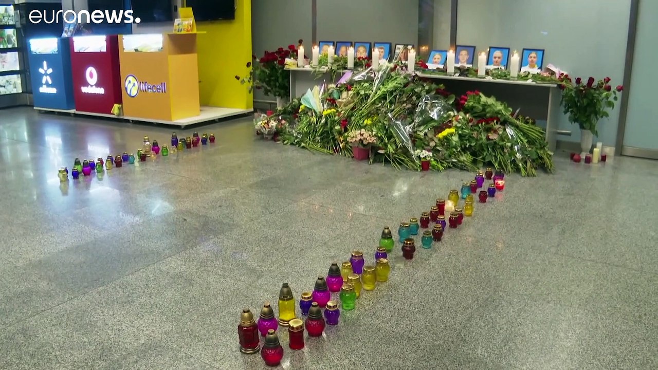 Ukraine gedenkt der 176 Absturzopfer