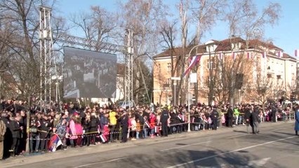 Bosnalı Sırplar "anayasaya aykırı" Sırp Cumhuriyeti Günü'nü kutladı - BANJA