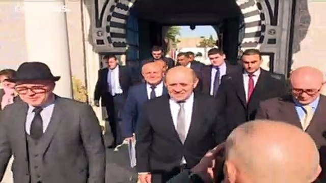 لودريان يحذر بأن تواصل التصعيد في ليبيا يهدد استقرار المنطقة