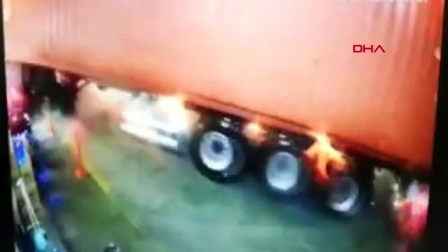 Bolu akaryakıt istasyonu çalışanının ölümden döndüğü anlar güvenlik kameralarına yansıdı