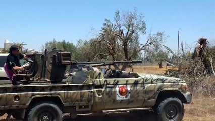 ليبيا.. تحركات دولية ودعوات لوقف إطلاق النار