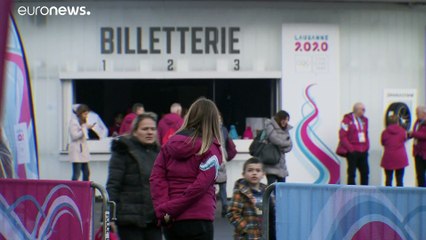 Beginn der 3. Jugend-Winterspiele von schwerem Sturz überschattet