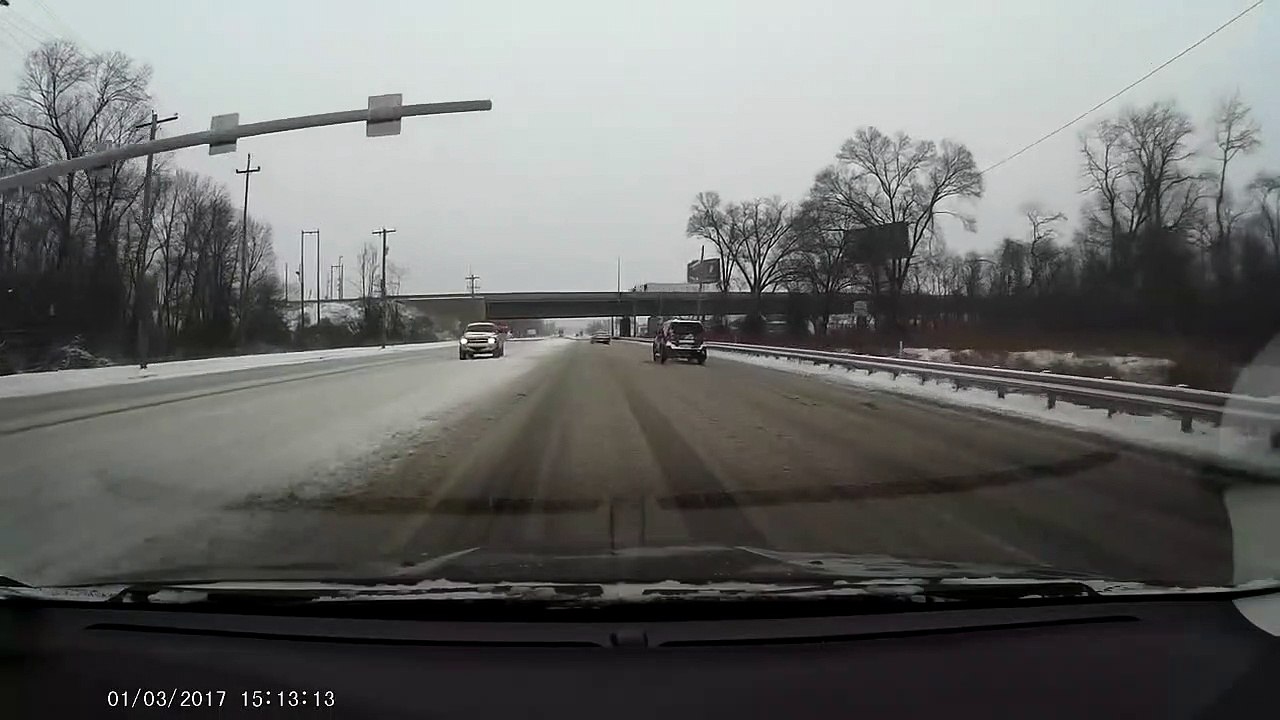 Pas le meilleur moment pour passer sous le pont