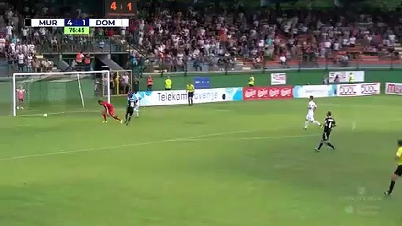 Herkes baka kaldı! Yok böyle gol...