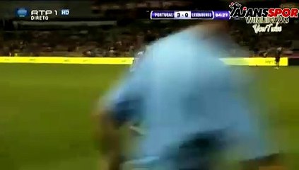 Hugo Almeida! Öyle bir gol kaçırdı ki...