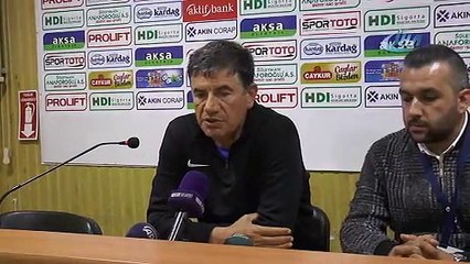 Giray Bulak'tan hakem Zorbay Çiçek'e övgüler!