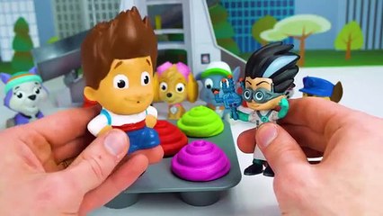 Aprende los Colores con Juguetes Paw Patrol y Tortas-