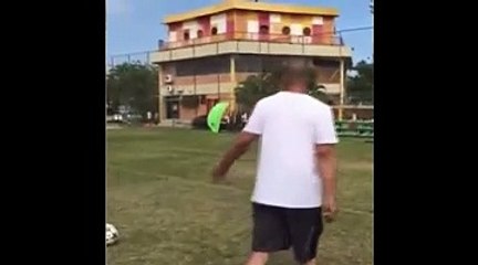 Alex de Souza klasını konuşturdu