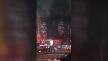 경기 하남 타이어 가게에서 불...인명 피해 없어 / YTN