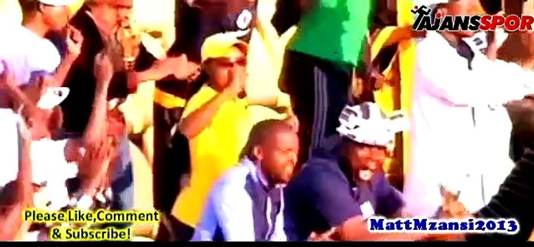 Bir kalecinin yiyebileceği en iyi gol! Hem bacak arası hem topuk...