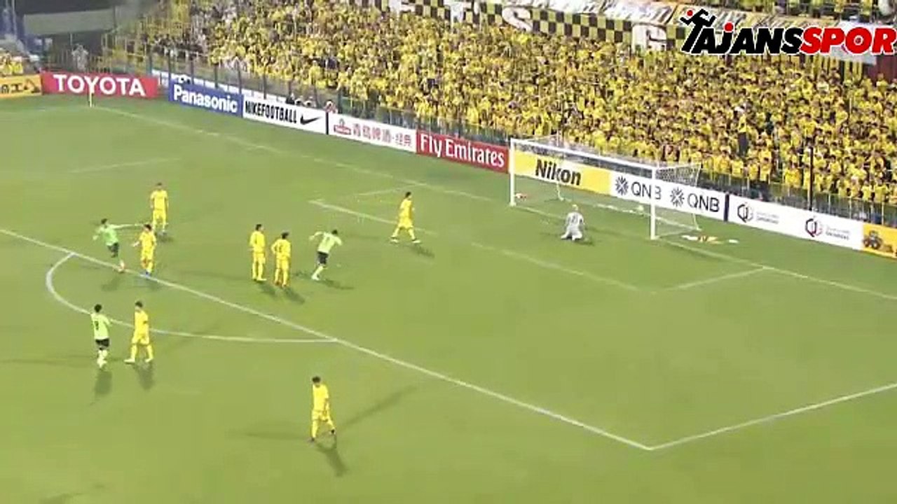 Asya Şampiyonlar Ligi maçında mükemmel rövaşata!