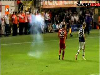 Derbide sakatlık şoku! Hakem sezonu kapattı mı?