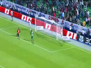 Santos Laguna evinde 3 attı!