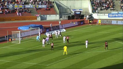 Kendi yarı sahadından muhteşem bir gol!