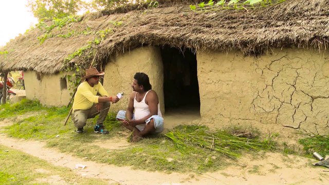 बहुत ही मजेदार वीडियो कॉमेडी /गाँव के आदमी ने पत्रकार को किया पागल/ full comedy video / Akk music
