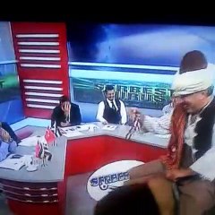 Adnan Aybaba stüdyoya eşekle girdi