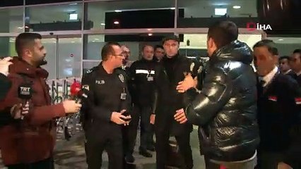 Burak Yılmaz, Beşiktaş'ın kampına katılmak için Antalya’ya geldi