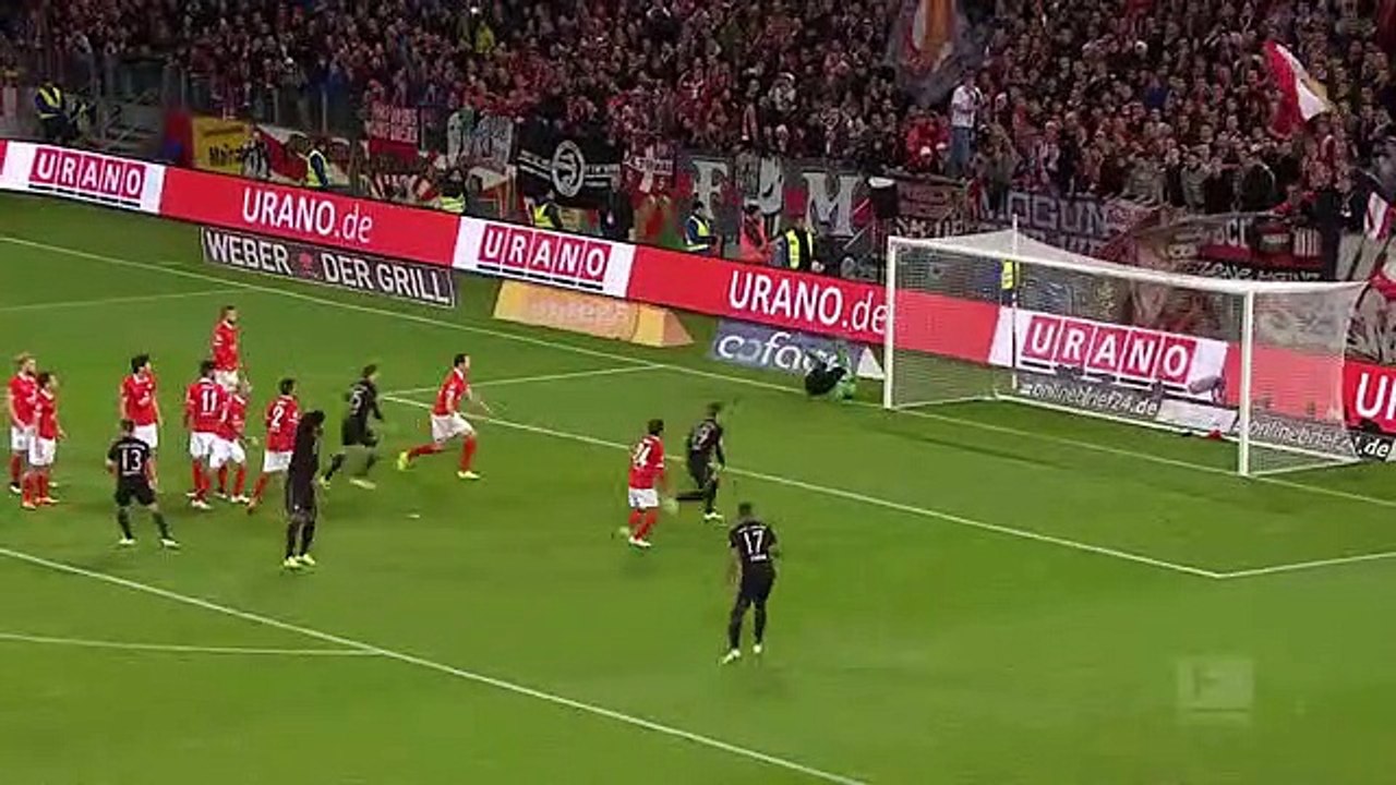 Bastian Schweinsteiger! Frikikten örümcek aldı...
