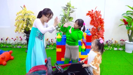 Chanson Superman | Comptines Et Chansons | À Bébé Chanson