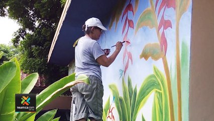 tn7-Artista de 71 años de edad pinta murales en Guanacaste-090120