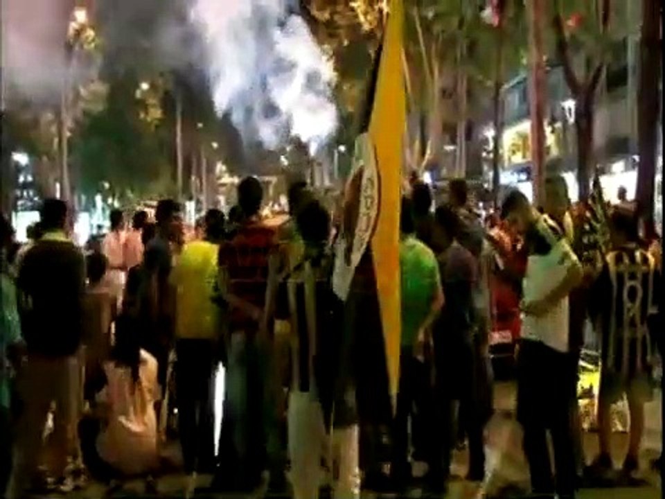 Bağdat Caddesi sarı lacivert!