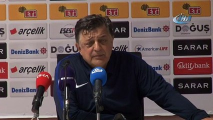 Yılmaz Vural: Koca bir çınarın yerlerde sürünmesine...