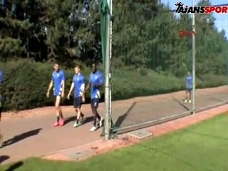 Arsenal son idmanını yaptı..