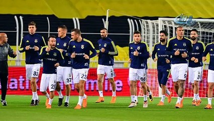 Fenerbahçe - Beşiktaş maçı tatil edildi