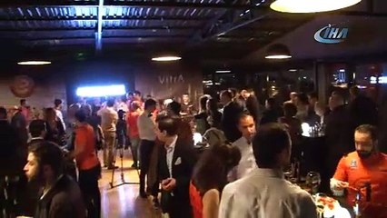 Eczacıbaşı VitrA şampiyonluğu doyasıya kutladı