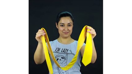 21 SIMPLE MAGIC TRICKS ANYONE CAN DO