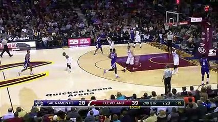 Reverse dunk: Rudy Gay vs Cleveland Cavaliers