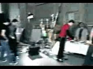 Avril Lavigne - He Wasnt ( Official Video )