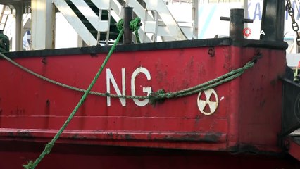 Çanakkale'de feribot ile balıkçı teknesi çarpıştı