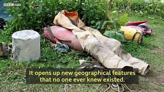 Découvrez la grotte de Veryovkina, avec une profodeur de 2 212 mètres, elle est la grotte la plus profonde du monde.