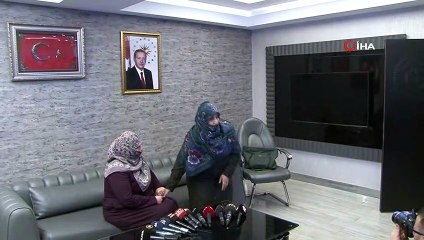 HDP önündeki ailelerin eylemi ses getirmeye devam ediyor...Babaanne torununa böyle kavuştu