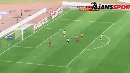 Çinli futbolcudan Balotelli sevinci