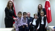 Cumhurbaşkanı Erdoğan görme engelli öğrencileri kabul etti