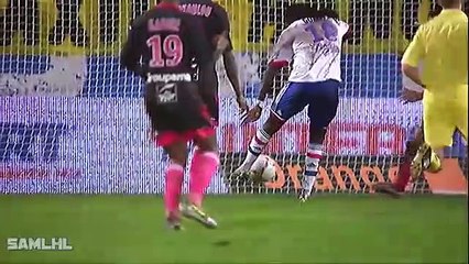 Bafetimbi Gomis!