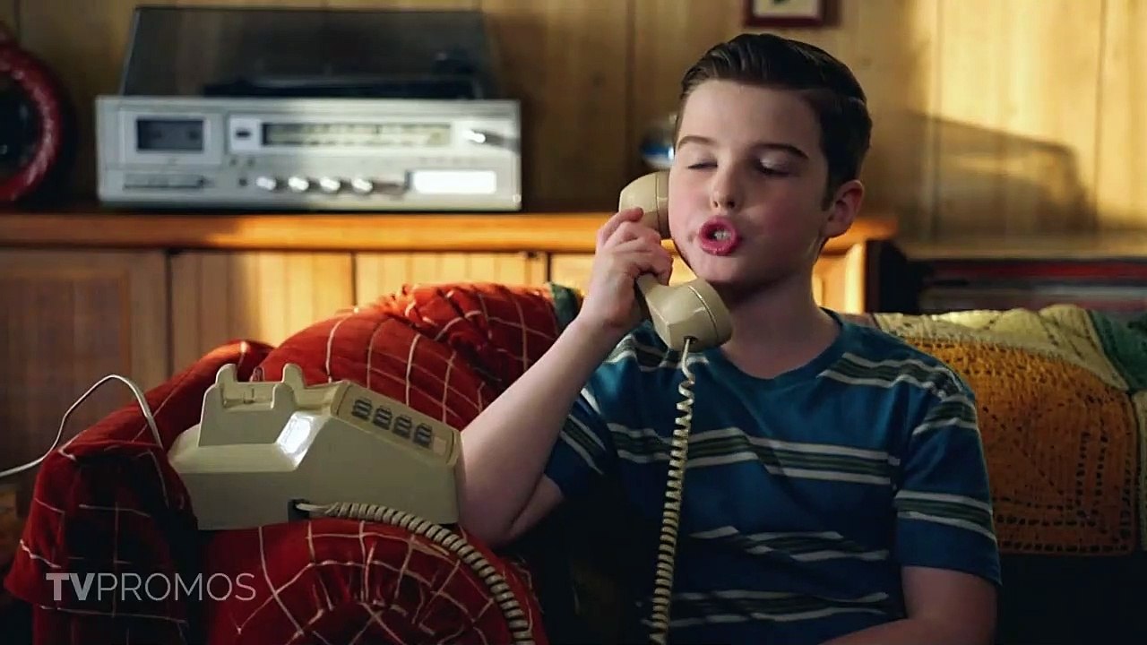 Young Sheldon Season 3 Ep.12 Promo Body Glitter and a Mall Safety Kit