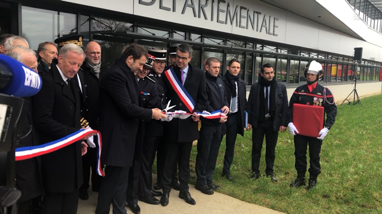 Inauguration du Sdis 53 par le ministre de l’In...