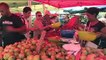 Outre-mer : sur les marchés, fruits et légumes locaux chers face aux produits importés abordables