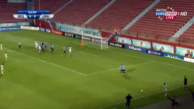 Iraklı genç yıldızdan muhteşem frikik golü!