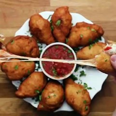 yummy and cheesy dough|Měiwèi ér súqì de miàntuán |Oishikute yasuppoi kiji |